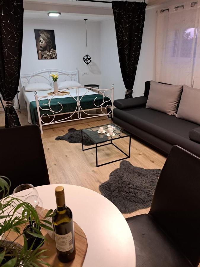 Studio Apartman Maris Appartement Zadar Buitenkant foto