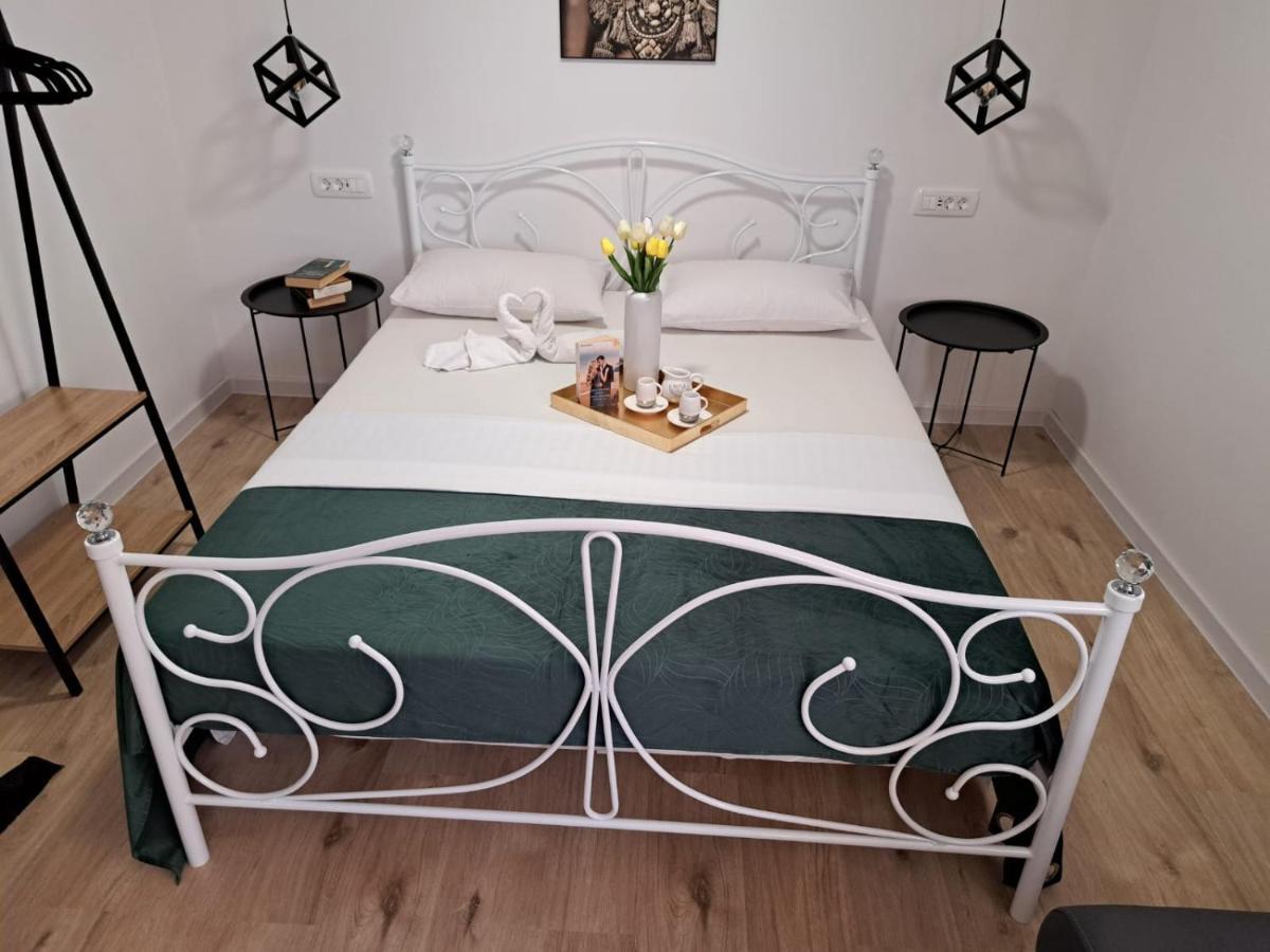 Studio Apartman Maris Appartement Zadar Buitenkant foto